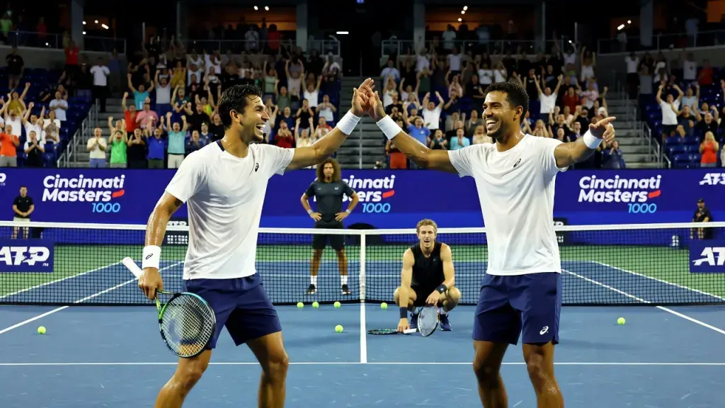 Orlando Luz e Rafael Matos batem Melo e Zverev em Cincinnati